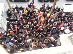 Rassemblement Parisien devant le siège du groupe boulevard Haussmann, mardi 3 février 2015